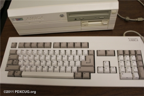 Commodore Amiga 4000 Computer